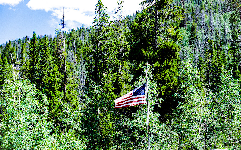 BRIDGER LAKE CAMPGROUND