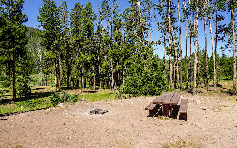 CHRISTMAS MEADOWS CAMPGROUND